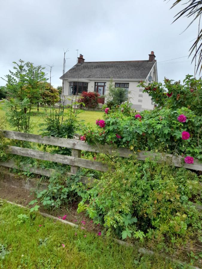 Maryrose Cottage Rasharkin ภายนอก รูปภาพ